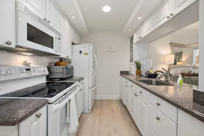 250 NE 20th Street #1010, Boca Raton, FL 33431 - Photo 4