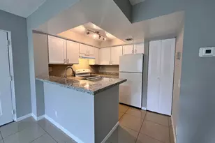 700 Executive Center Dr, West Palm Beach, FL 33401 - Photo 2
