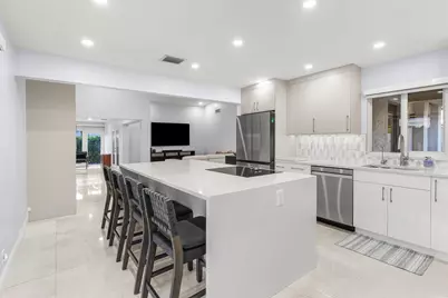 2105 NW 12th Street, Delray Beach, FL 33445 - Photo 10