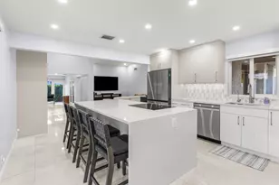 2105 NW 12th St, Delray Beach, FL 33445 - Photo 10