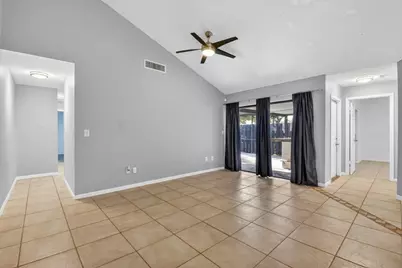 1152 Summit Trail Circle #B, West Palm Beach, FL 33415 - Photo 12