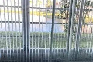 2700 W Sunrise Lakes Dr, Sunrise, FL 33322 - Photo 10