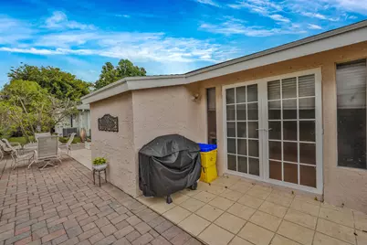 7512 Ace Road N, Lake Worth, FL 33467 - Photo 16