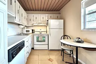 2515 NE 2nd Ct, Boynton Beach, FL 33435 - Photo 6