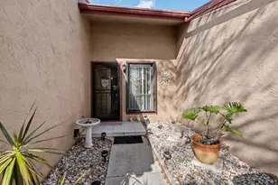 20 Walcott Dr, Boynton Beach, FL 33426 - Photo 2