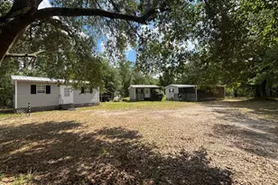 423 NW Bright Lake Ct, White Springs, FL 32096 - Photo 4