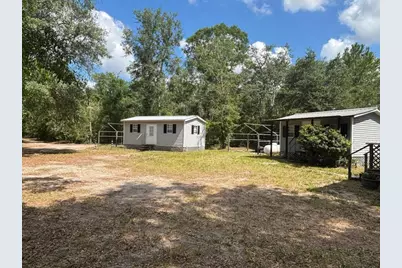 423 NW Bright Lake Court, White Springs, FL 32096 - Photo 2