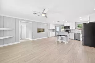 5565 Papaya Rd, West Palm Beach, FL 33413 - Photo 6