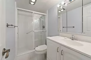 7 Westwood Ave, Tequesta, FL 33469 - Photo 16