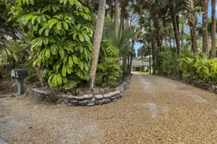 8785 Thousand Pines Cir, West Palm Beach, FL 33411 - Photo 4