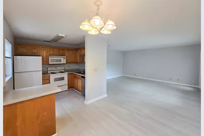 36 Pine Arbor Lane #102, Vero Beach, FL 32962 - Photo 6