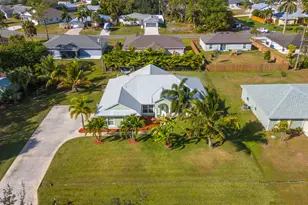 1852 SW Erie St, Port Saint Lucie, FL 34953 - Photo 4