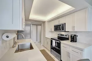 2001 N Ocean Blvd, Boca Raton, FL 33431 - Photo 28