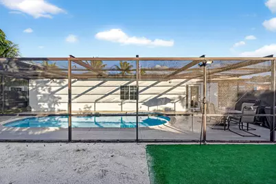 851 SW 67th Avenue, North Lauderdale, FL 33068 - Photo 34