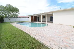 22465 Labrador St, Boca Raton, FL 33428 - Photo 10