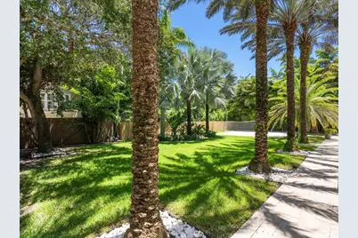 3917 S Le Jeune Road, Miami, FL 33146 - Photo 6