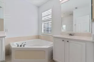 295 NE 5th Ave, Delray Beach, FL 33483 - Photo 12
