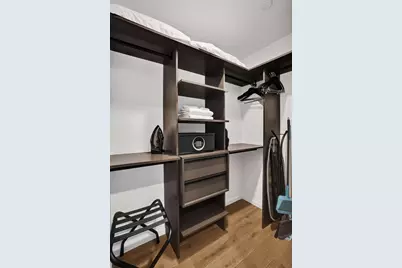 398 NE 5th Street #2403, Miami, FL 33132 - Photo 10