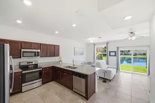 4319 BRAXTON AVE, West Palm Beach, FL 33417 - Photo 4