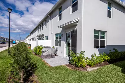 5735 SE Edgewater Circle, Stuart, FL 34997 - Photo 24