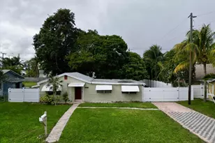 609 NW 7th Ct, Boynton Beach, FL 33426 - Photo 1