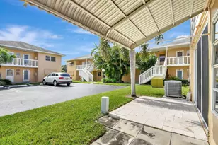 2121 NE 1st Ct, Boynton Beach, FL 33435 - Photo 24