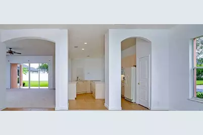 10591 SW Katrina Way, Port Saint Lucie, FL 34987 - Photo 12