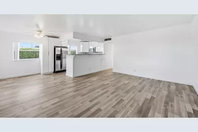 97 Saxony C, Delray Beach, FL 33446 - Photo 2