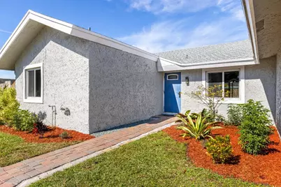 8209 SW 12th Street, North Lauderdale, FL 33068 - Photo 6