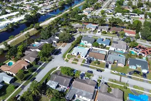 8209 SW 12th St, Pompano Beach, FL 33068 - Photo 72