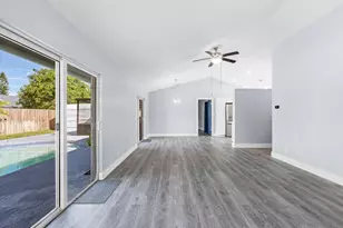 8209 SW 12th St, Pompano Beach, FL 33068 - Photo 16