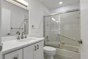 15342 Lakes Of Delray Blvd, Delray Beach, FL 33484 - Photo 12