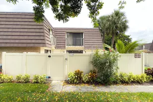 7724 77th Way, West Palm Beach, FL 33407 - Photo 2