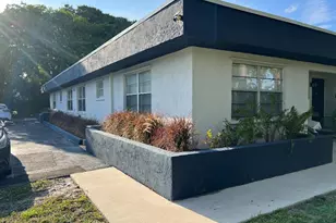 625 Oak St, Boynton Beach, FL 33435 - Photo 2