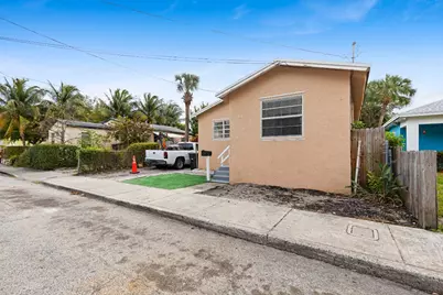 534 21st Street, West Palm Beach, FL 33407 - Photo 2