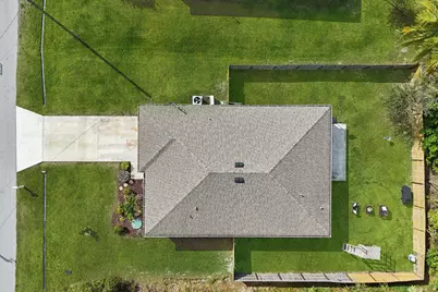 1561 SW Latshaw Avenue, Port Saint Lucie, FL 34953 - Photo 4
