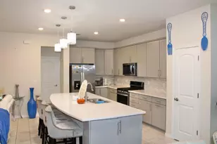 10059 SW Captiva Dr, Port Saint Lucie, FL 34987 - Photo 10