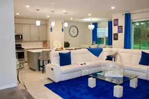 10059 SW Captiva Dr, Port Saint Lucie, FL 34987 - Photo 4