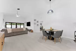 175 Executive Cir, Boynton Beach, FL 33436 - Photo 6