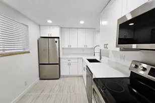 5220 Las Verdes Cir, Delray Beach, FL 33484 - Photo 1