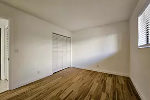 5220 Las Verdes Cir, Delray Beach, FL 33484 - Photo 6