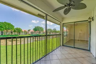 704 Freedom Ct, Deerfield Beach, FL 33442 - Photo 24
