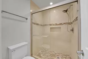 704 Freedom Ct, Deerfield Beach, FL 33442 - Photo 22