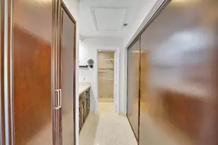 704 Freedom Ct, Deerfield Beach, FL 33442 - Photo 20