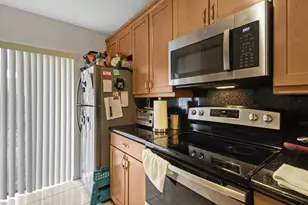 245 Charter Way, West Palm Beach, FL 33407 - Photo 12