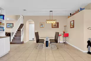 9022 Dupont Pl, Wellington, FL 33414 - Photo 8