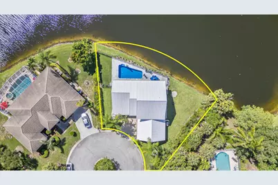 9029 SE Breeze Way, Hobe Sound, FL 33455 - Photo 44