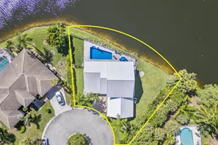 9029 SE Breeze Wy, Hobe Sound, FL 33455 - Photo 44