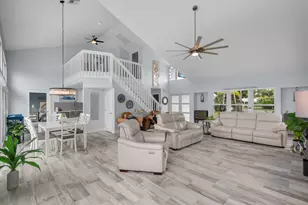 9029 SE Breeze Wy, Hobe Sound, FL 33455 - Photo 12