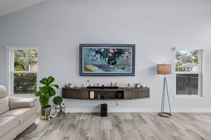 9029 SE Breeze Wy, Hobe Sound, FL 33455 - Photo 14